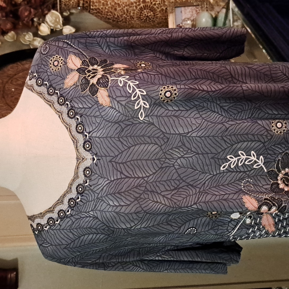 Victoria blouse - Picture 2 of 6